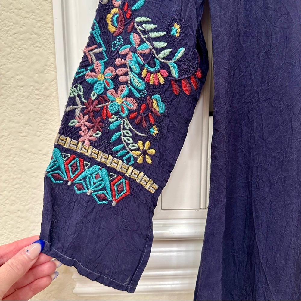 JOHNNY WAS “Sheesoh” Embroidered Navy Blue Long Sleeve Tunic Top - Picture 5 of 8